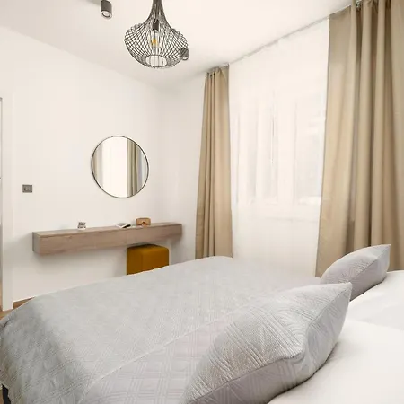 Vakantiehuis Stunning In With Sauna *