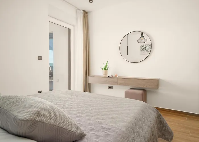 Σπίτι διακοπών Stunning In With Sauna *