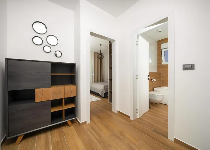 Stunning In With Sauna * Zaboric